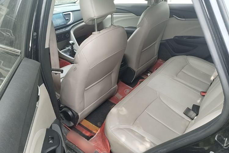 Used Buick GT 2018 15T Manual Elite Version China V Standard Left Rear Seat