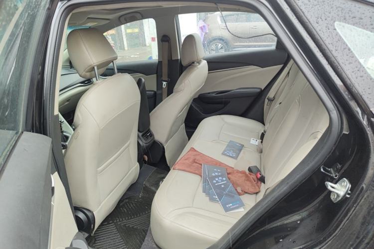 Used Buick GT 2018 15T Manual Elite Version China V Standard Left Rear Seat
