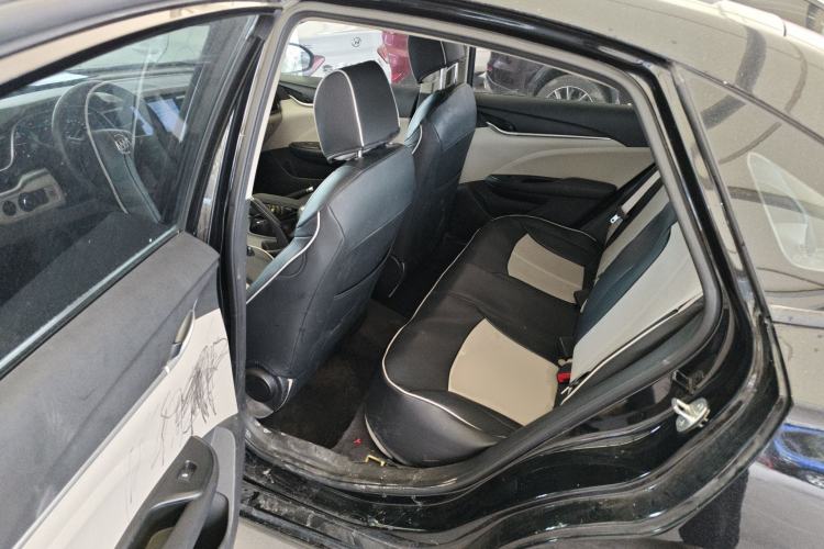 Used Buick GT 2018 15T Dual-Clutch Advanced Model China V Standard Left Rear Seat