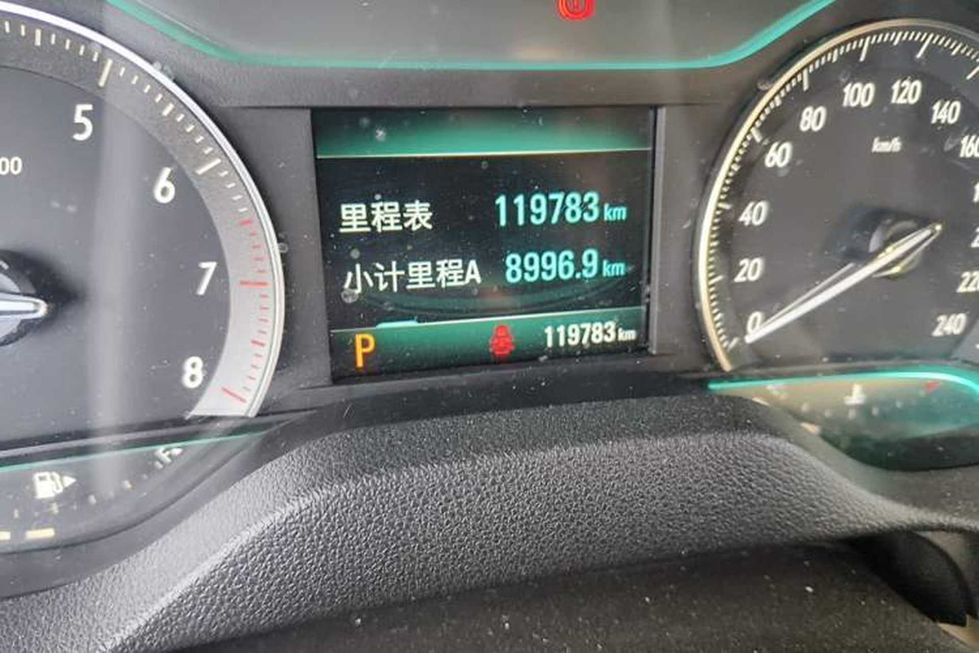 Used Buick GT 2018 15T Dual-Clutch Elite Model China V Standard Odometer Close Up