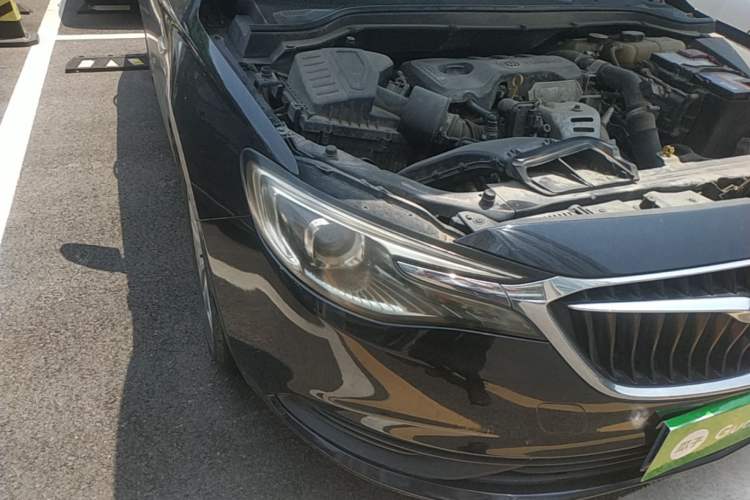 Used Buick GT 2018 15T Manual Elite Version China V Standard Right Front Headlight