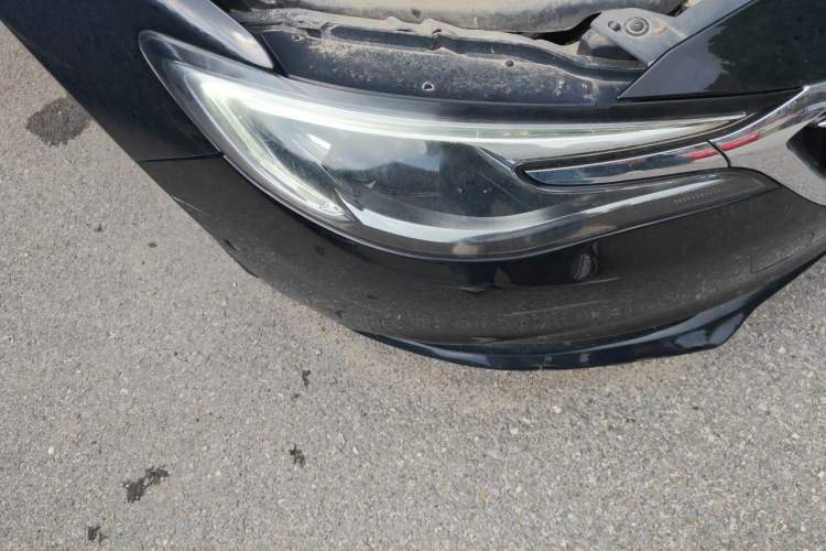 Used Buick GT 2018 18T Automatic Flagship Model Right Front Headlight