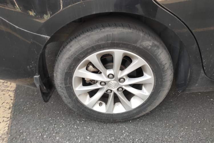 Used Buick GT 2018 15T Manual Entry-Level Version China V Standard Right Rear Wheel Hub