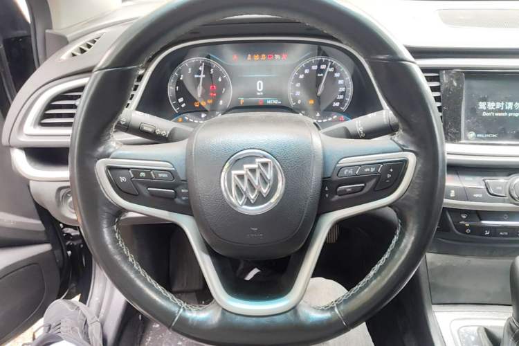 Used Buick GT 2018 18T Automatic Flagship Model Steering Wheel