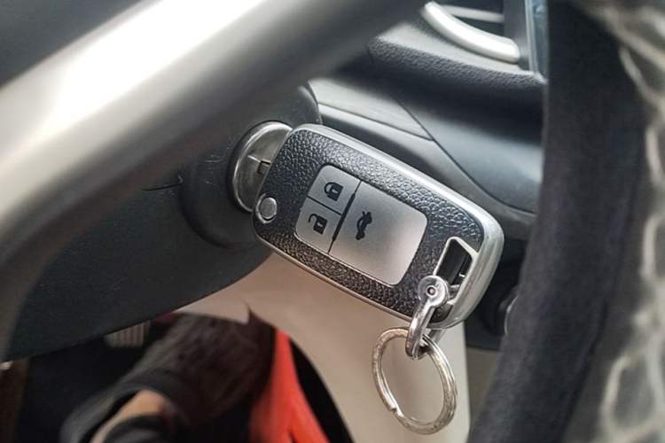 Used Buick GT 2018 15T Manual Elite Version China V Standard Vehicle Key