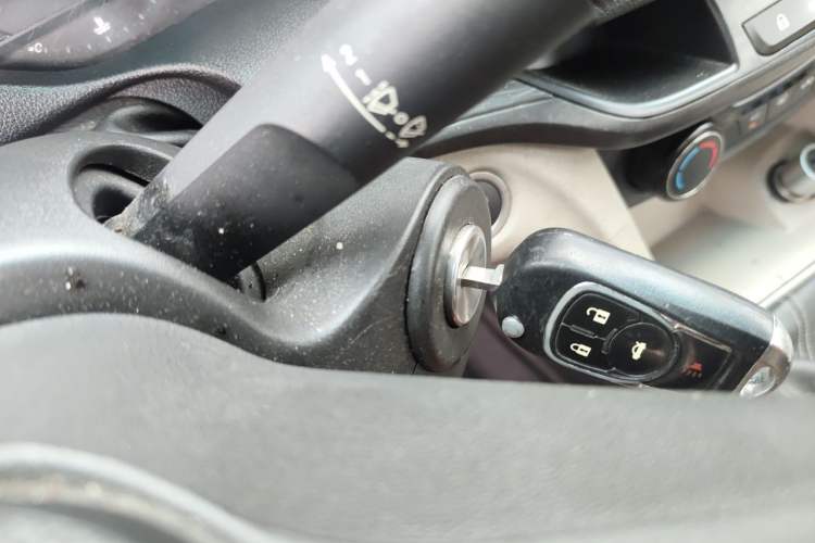 Used Buick GT 2018 15T Manual Elite Version China V Standard Vehicle Key