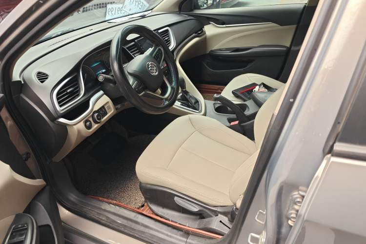 Used Buick GT 2018 15T Dual-Clutch Elite Model China V Standard Driver Seat