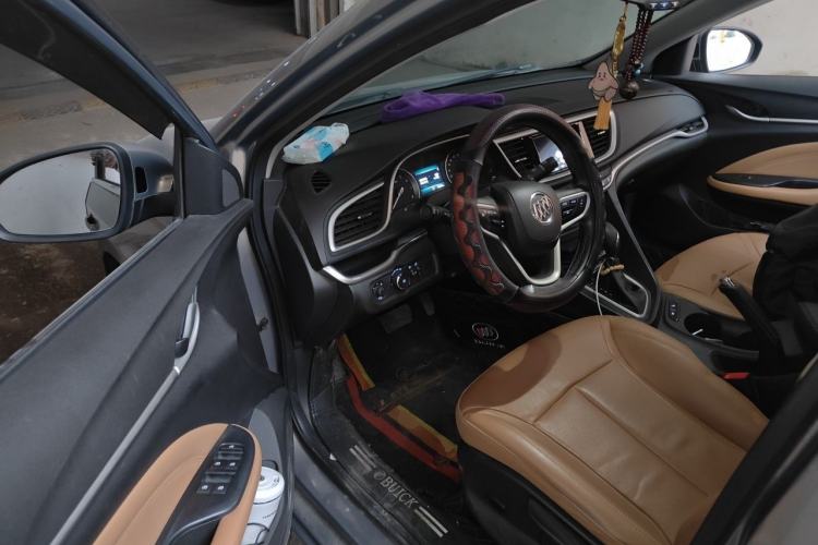 Used Buick GT 2018 18T Automatic Flagship Model Driver Seat
