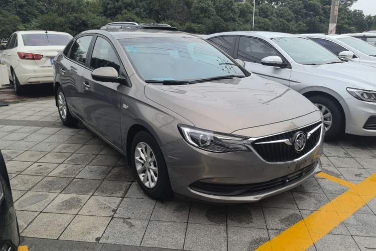 Used Buick GT 2018 15T Dual-Clutch Advanced Model China V Standard Front Right 45 Deg