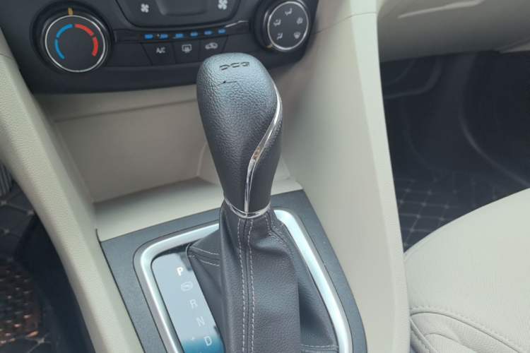 Used Buick GT 2018 15T Dual-Clutch Advanced Model China V Standard Gear Lever