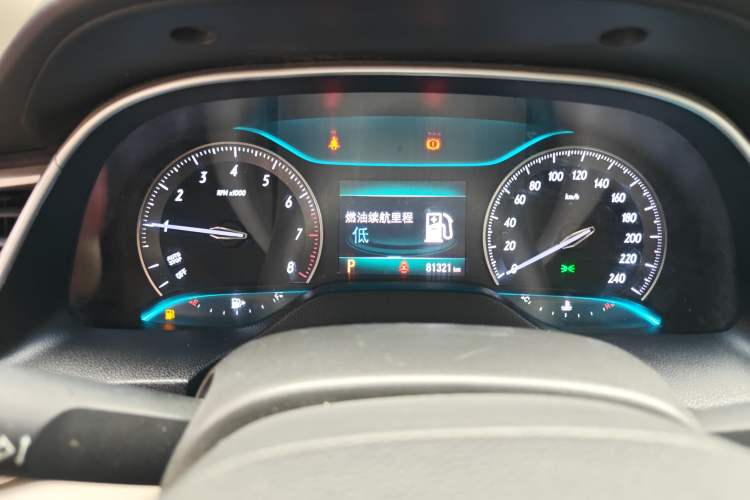 Used Buick GT 2018 15T Dual-Clutch Elite Model China V Standard Instrument Cluster