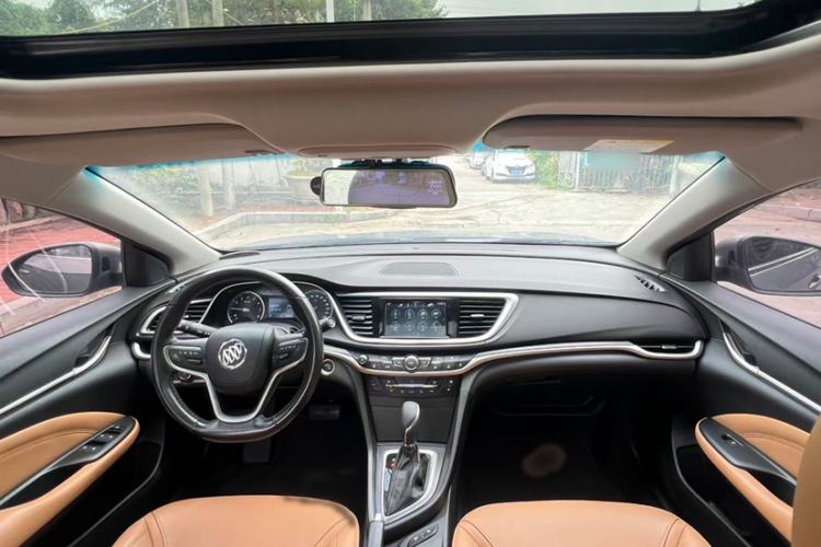 Used Buick GT 2018 18T Automatic Flagship Model Interior 1