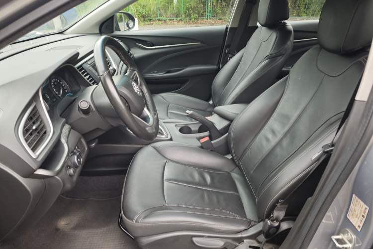 Used Buick GT 2018 18T Automatic Elite Model Interior 1