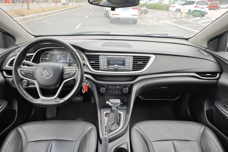 Used Buick GT 2018 18T Automatic Elite Model Interior 3