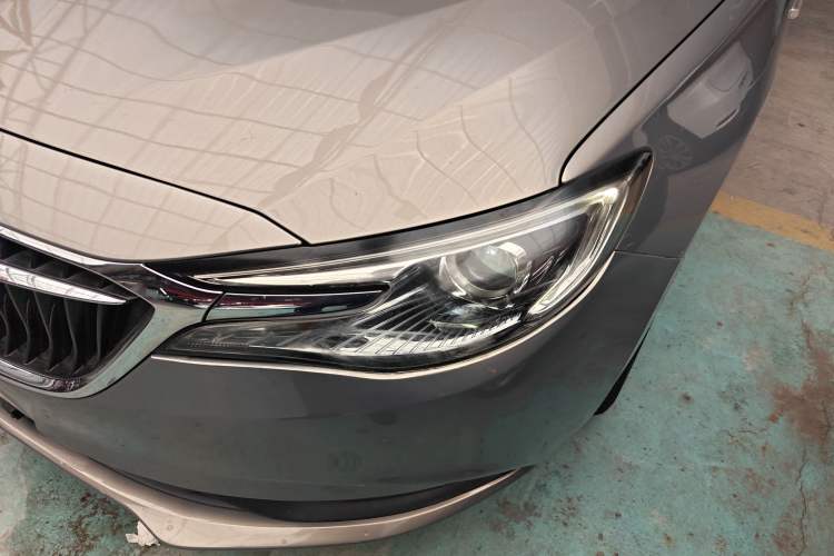 Used Buick GT 2018 15T Dual-Clutch Elite Model China V Standard Left Front Headlight