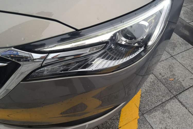 Used Buick GT 2018 15T Dual-Clutch Advanced Model China V Standard Left Front Headlight
