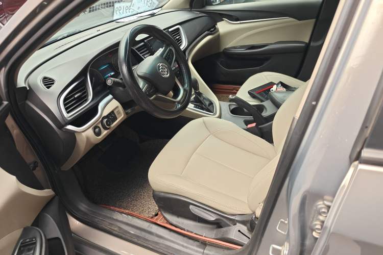 Used Buick GT 2018 15T Dual-Clutch Elite Model China V Standard Left Front Seat