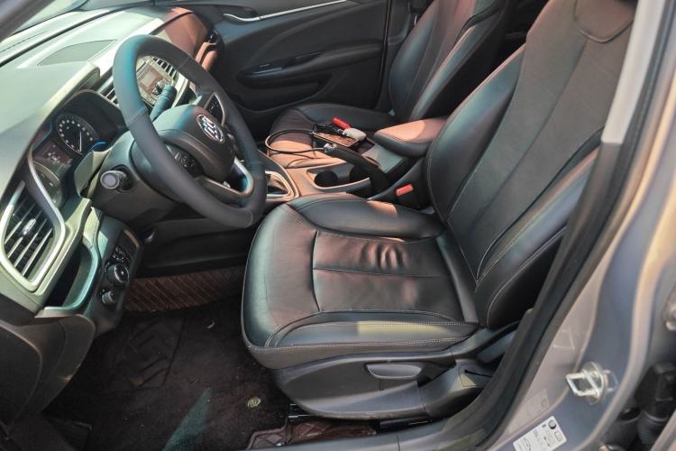 Used Buick GT 2018 18T Automatic Elite Model Left Front Seat