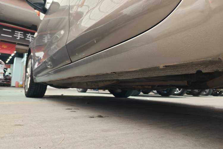Used Buick GT 2018 15T Dual-Clutch Elite Model China V Standard Left Side Sill