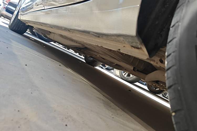 Used Buick GT 2018 15T Dual-Clutch Advanced Model China V Standard Left Side Sill