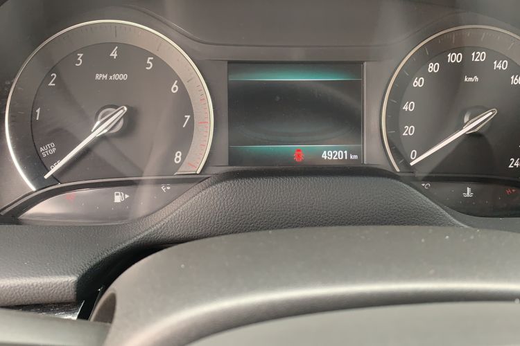 Used Buick GT 2018 18T Automatic Flagship Model Odometer Close Up