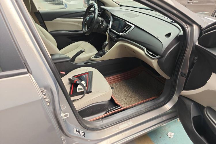 Used Buick GT 2018 15T Dual-Clutch Elite Model China V Standard Right Front Seat