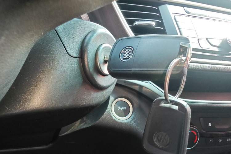 Used Buick GT 2018 18T Automatic Elite Model Vehicle Key
