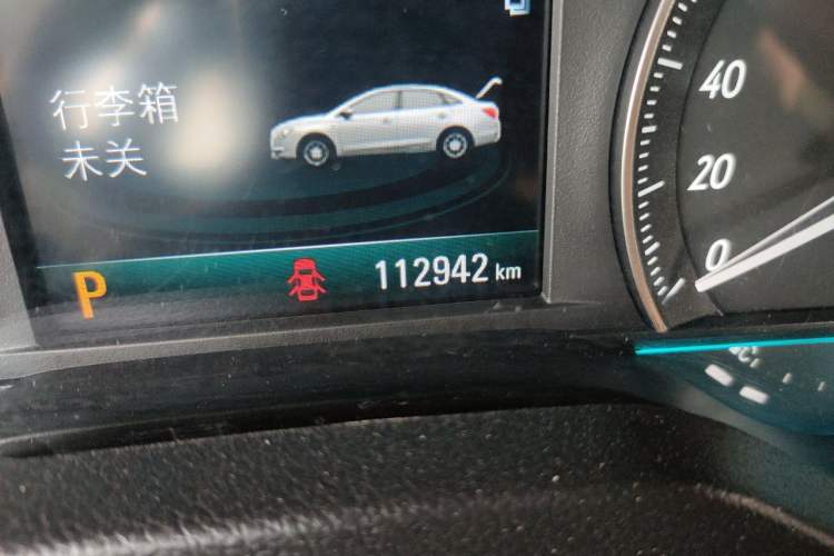 Used Buick GT 2018 15T Dual-Clutch Elite Model China V Standard Odometer Close Up