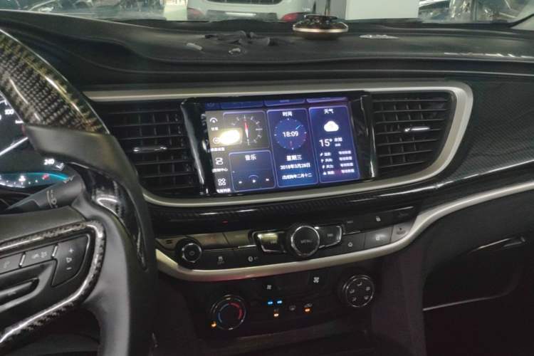 Used Buick GT 2018 18T Automatic Elite Model Audio And AC Panel