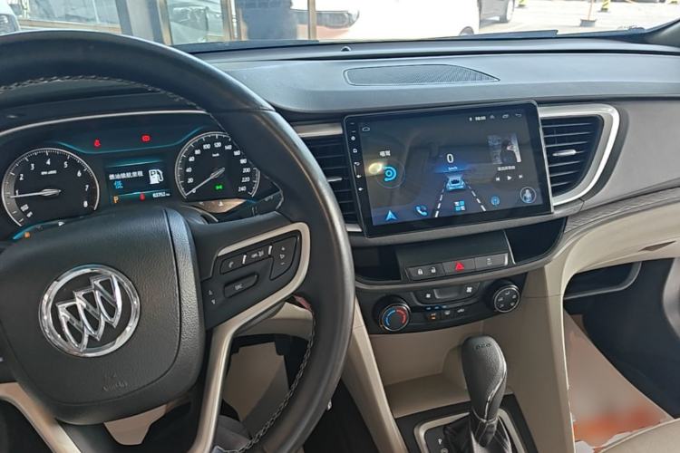 Used Buick GT 2018 15T Dual-Clutch Elite Model China V Standard Center Console