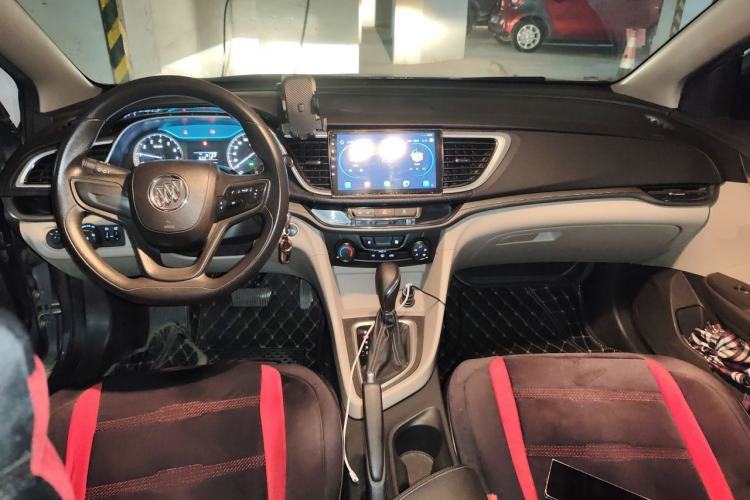 Used Buick GT 2018 15T Dual-Clutch Advanced Model China V Standard Center Console