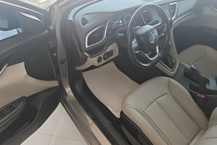 Used Buick GT 2018 15T Dual-Clutch Elite Model China V Standard Driver Seat