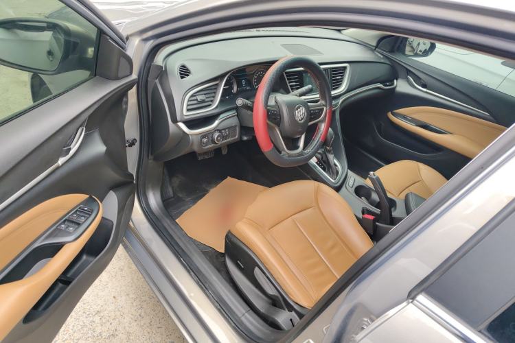 Used Buick GT 2018 18T Automatic Flagship Model Driver Seat