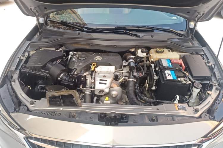 Used Buick GT 2018 15T Dual-Clutch Advanced Model China V Standard Engine Bay
