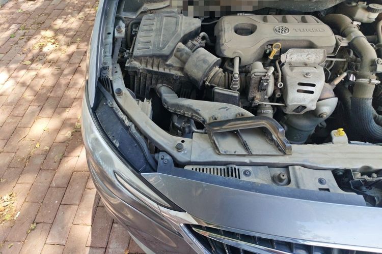Used Buick GT 2018 15T Dual-Clutch Elite Model China V Standard Engine Bay Right