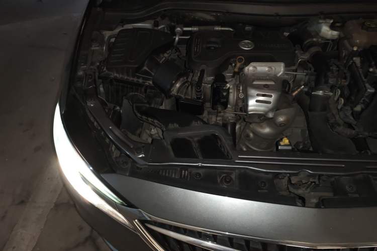 Used Buick GT 2018 15T Dual-Clutch Advanced Model China V Standard Engine Bay Right