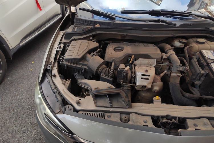 Used Buick GT 2018 15T Manual Elite Version China V Standard Engine Bay Right
