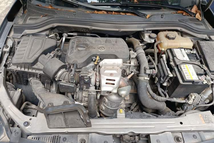 Used Buick GT 2018 15T Dual-Clutch Advanced Model China V Standard Engine Bay