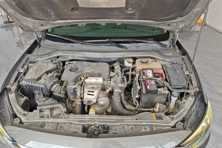 Used Buick GT 2018 15T Dual-Clutch Advanced Model China V Standard Engine Bay