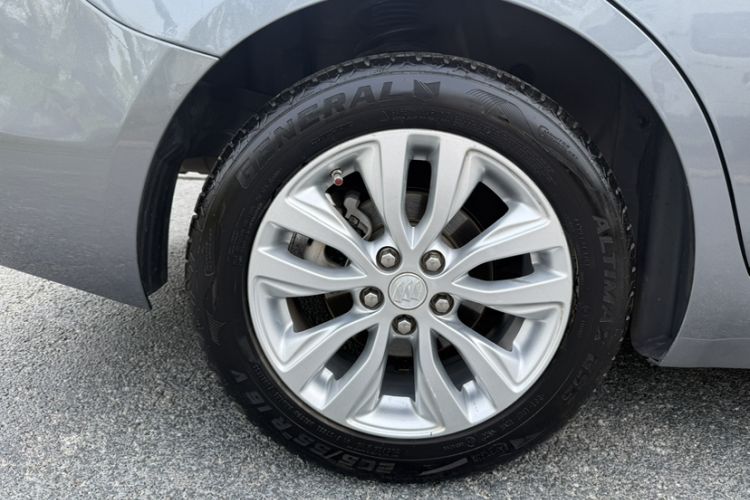 Used Buick GT 2018 15T Dual-Clutch Elite Model China V Standard Exterior 1