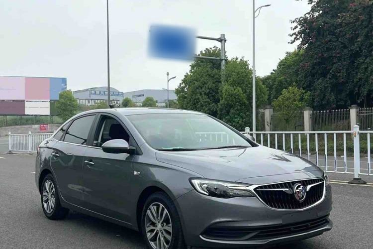 Used Buick GT 2018 18T Automatic Elite Model Exterior 2