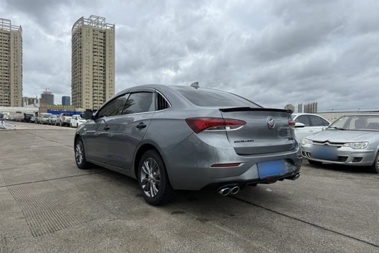 Used Buick GT 2018 18T Automatic Elite Model Exterior 5