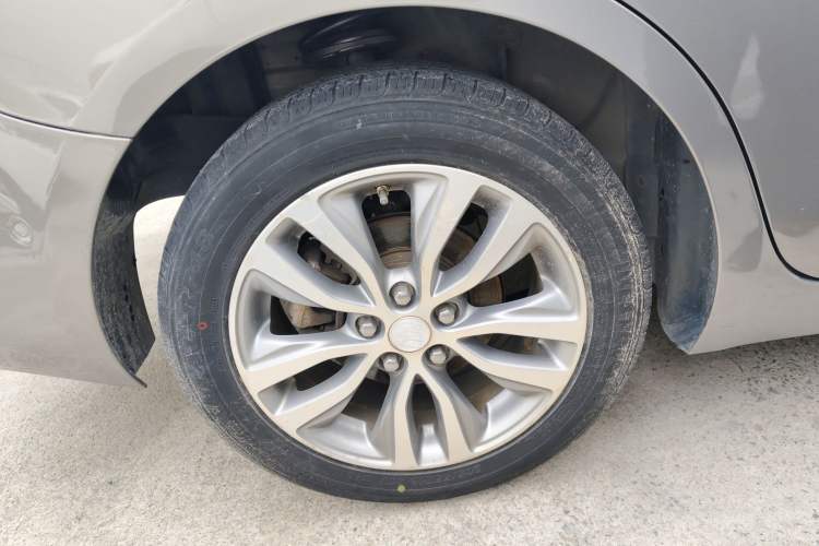 Used Buick GT 2018 18T Automatic Flagship Model Exterior 5