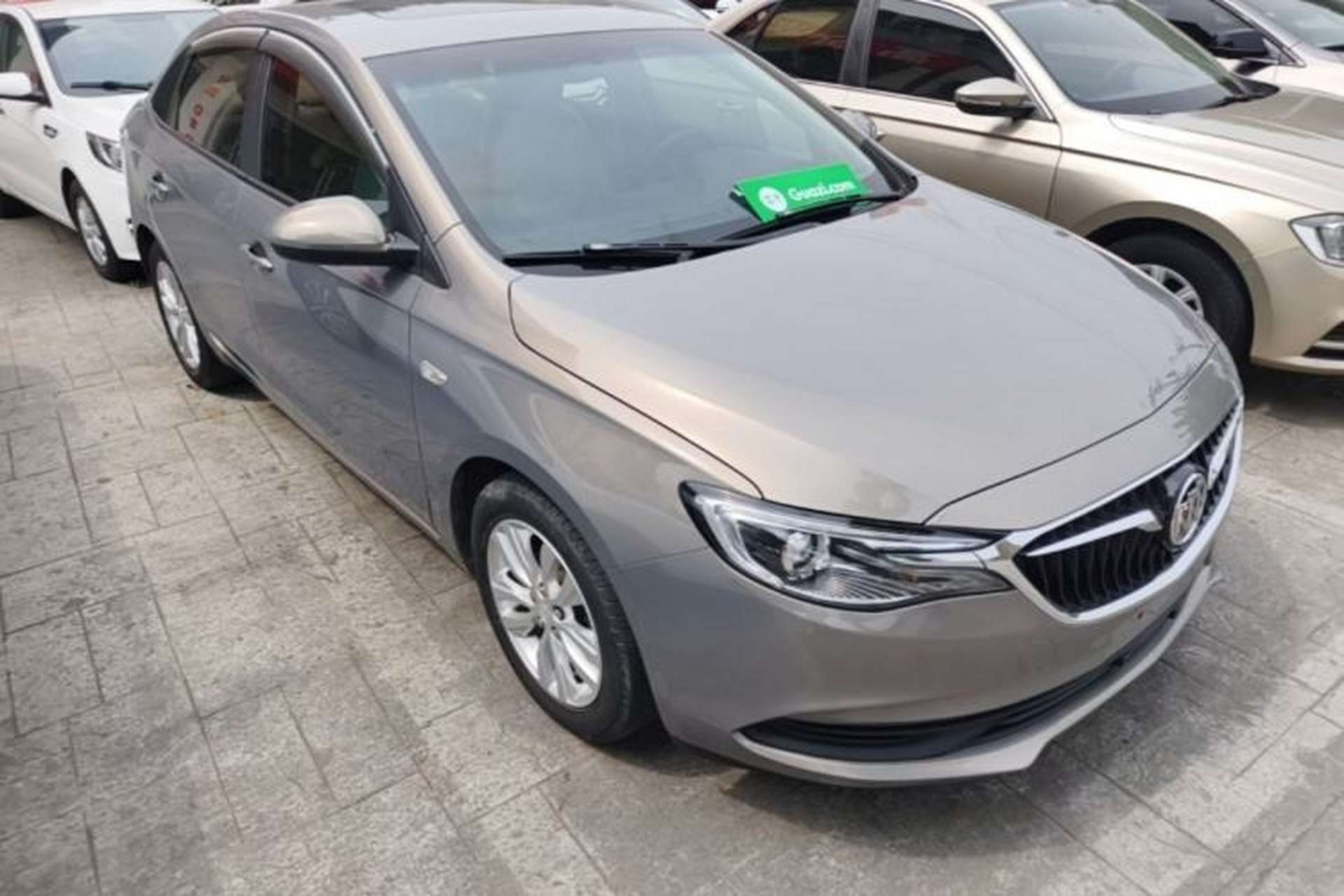 Used Buick GT 2018 15T Dual-Clutch Elite Model China V Standard Front Right 45 Deg