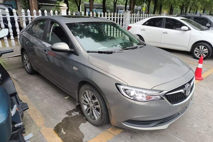 Used Buick GT 2018 18T Automatic Elite Model Front Right 45 Deg
