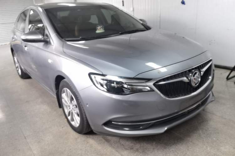 Used Buick GT 2018 18T Automatic Flagship Model Front Right 45 Deg