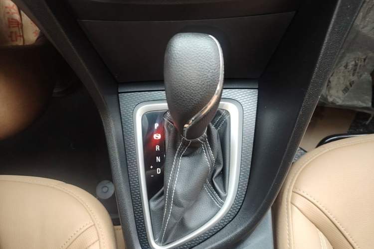 Used Buick GT 2018 18T Automatic Flagship Model Gear Lever