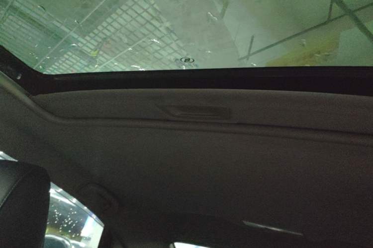 Used Buick GT 2018 18T Automatic Elite Model Headliner