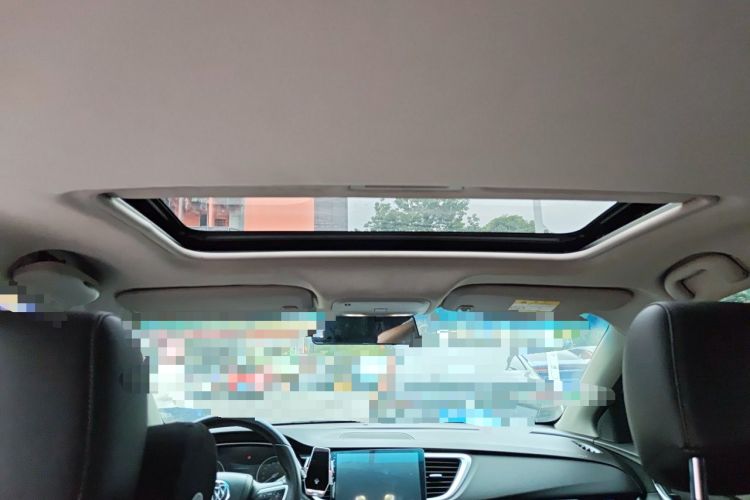 Used Buick GT 2018 18T Automatic Elite Model Headliner