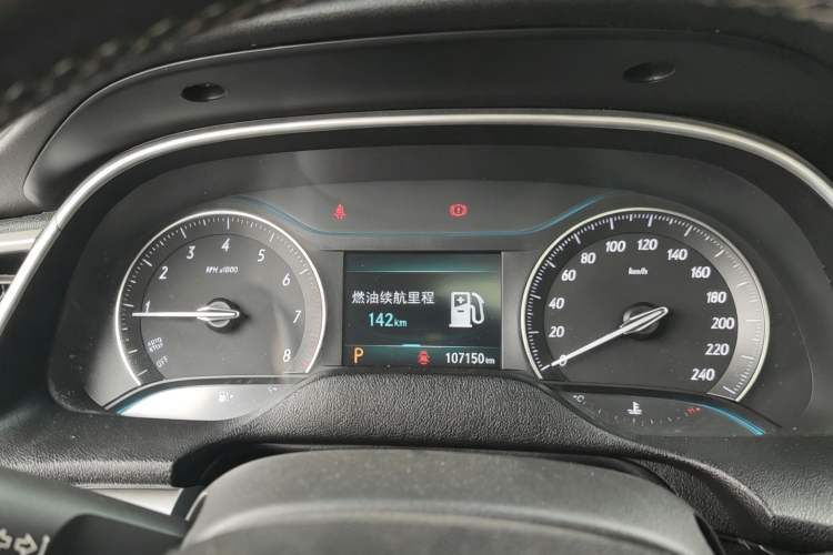 Used Buick GT 2018 18T Automatic Elite Model Instrument Cluster